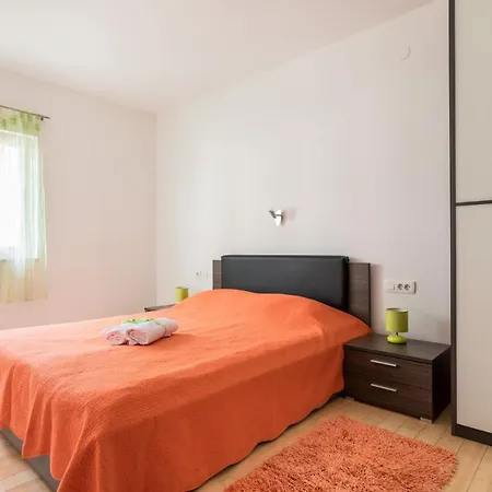 Apartman Kiara Hana Apartamento