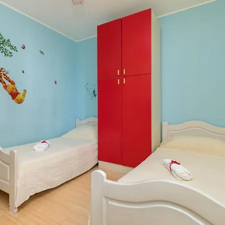 Apartman Kiara Hana Спліт